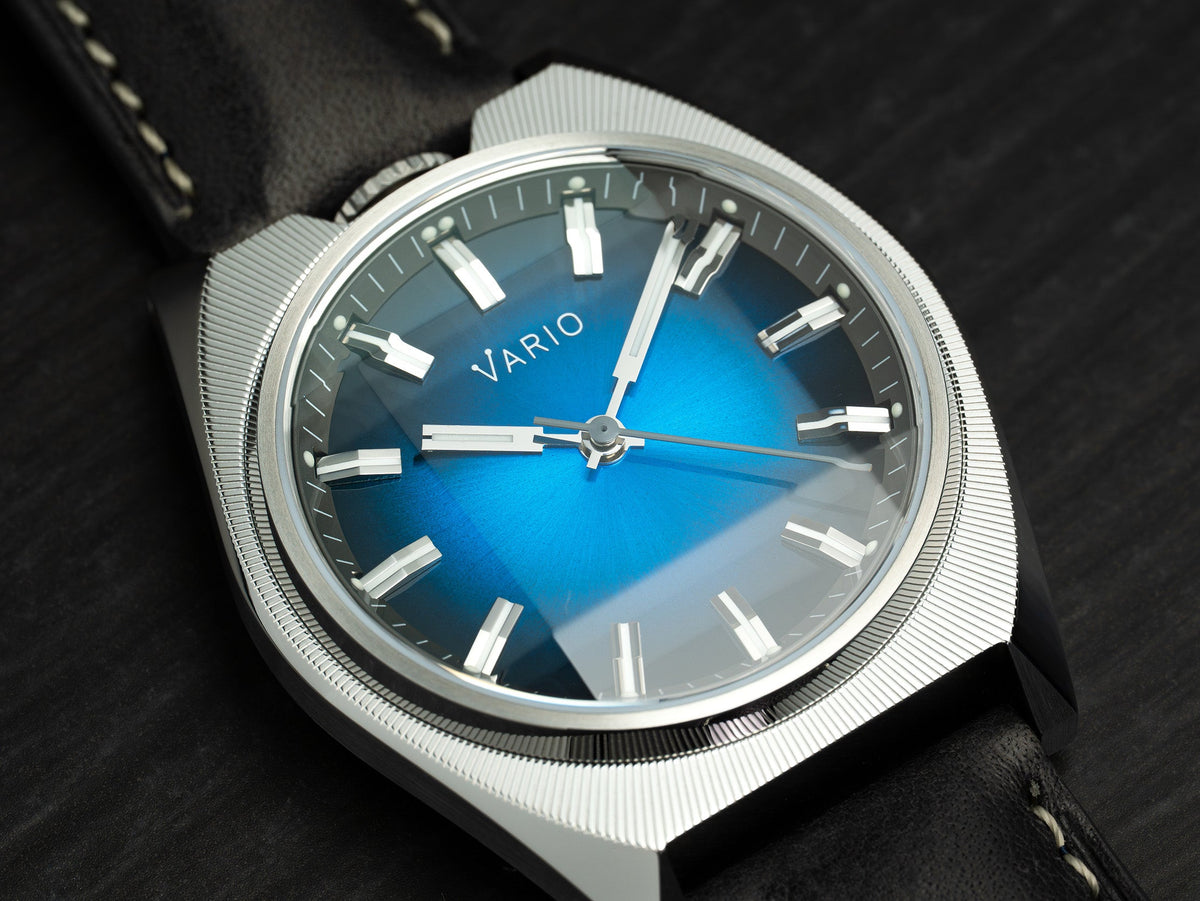 Vario Futurist Sunburst Blue Fume