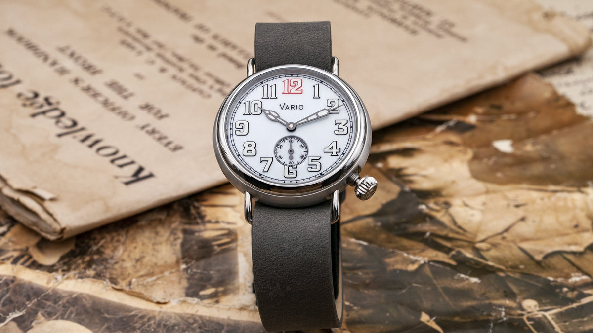 Vario 1918 Trench White Dial White Lume