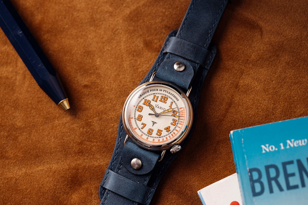 Vario 1918 Medic Cream Dial Orange Lume