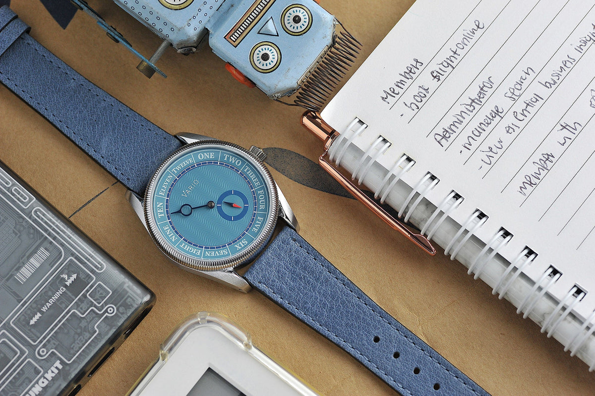 Vario NAVI Single Hand Clear Water Blue Small Seconds Compass