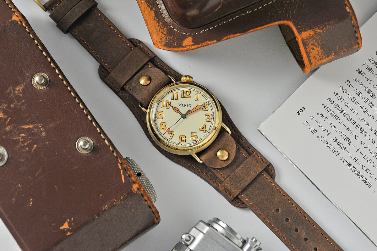 Vario 1918 Pilot Brass Cream Dial Orange Lume