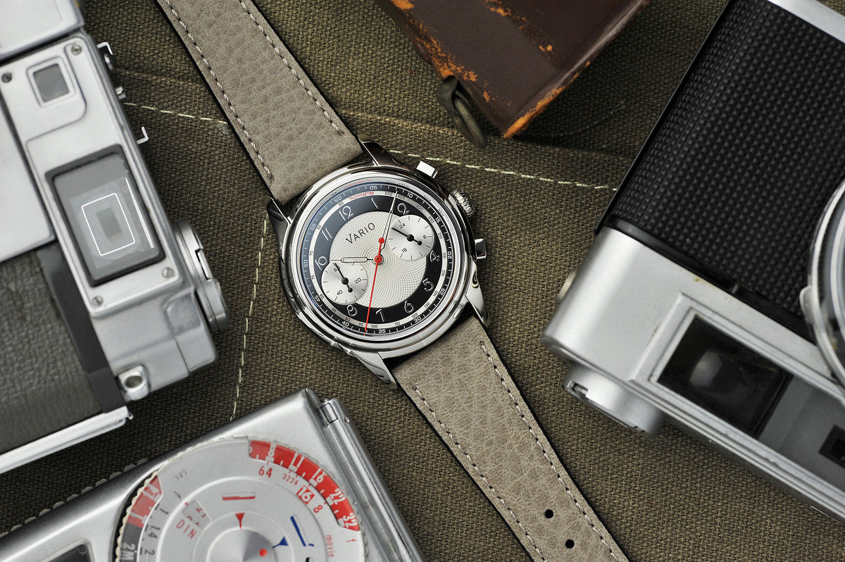 Vario Empire White Tuxedo Tachymètre MecaQuartz Chronograph