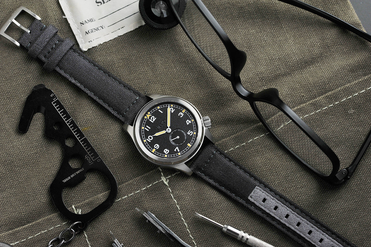 Vario 1945 D12 Raven Black Field