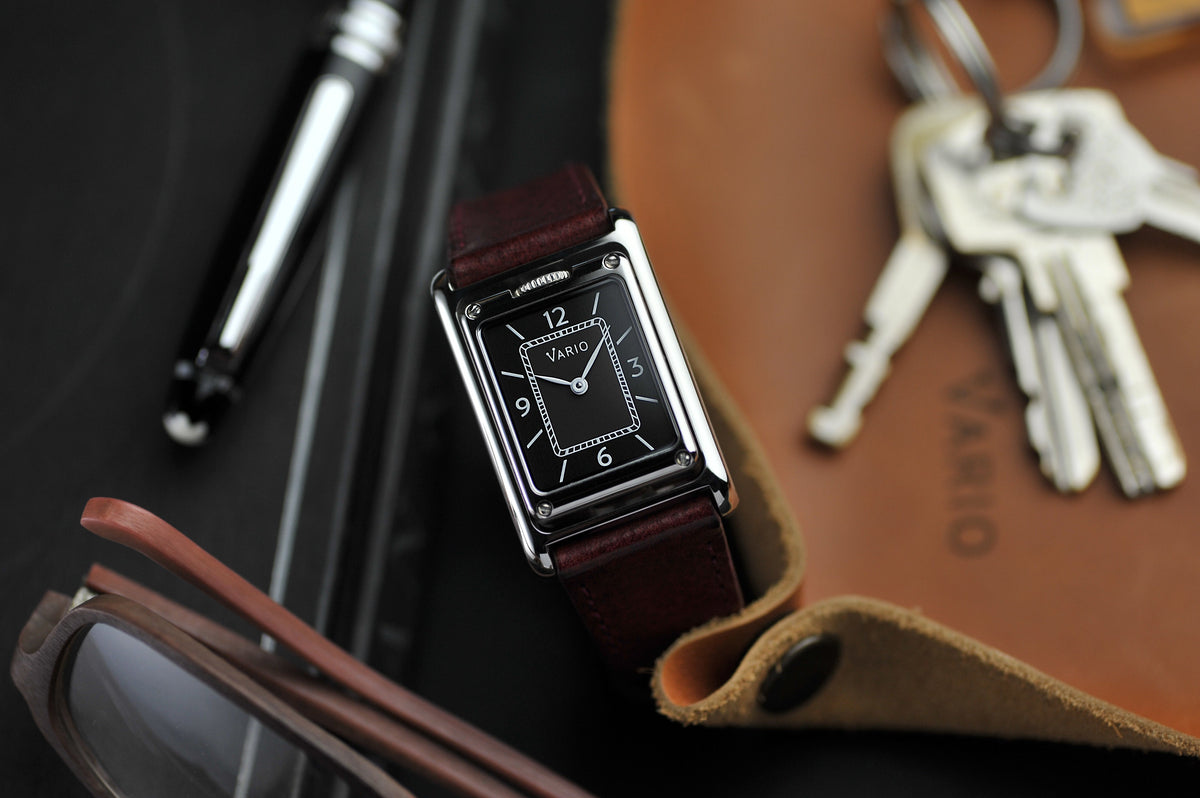 Vario VERSA Reversible Dual Time Gunmetal-White Enamel Quartz