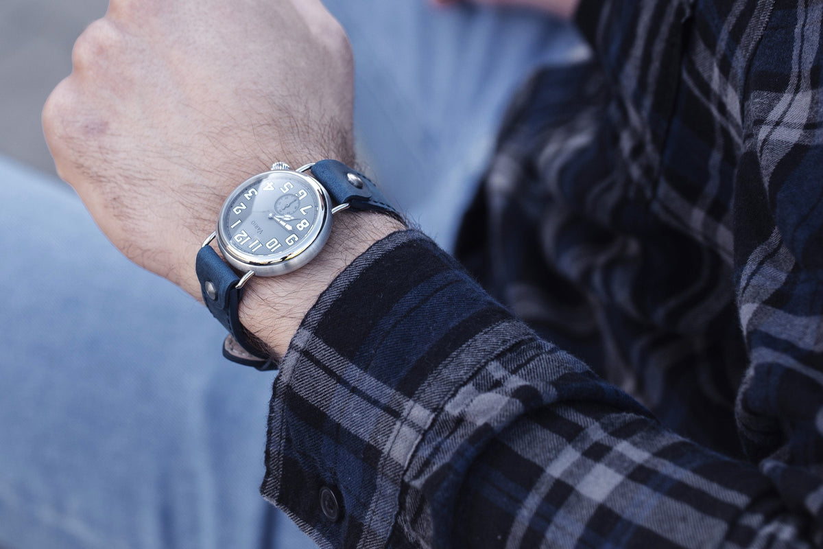 Vario 1918 Trench Grey Dial White Lume