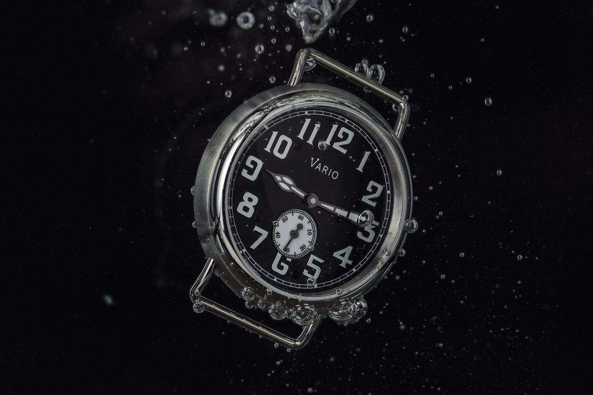 Vario 1918 Trench Black Dial White Lume