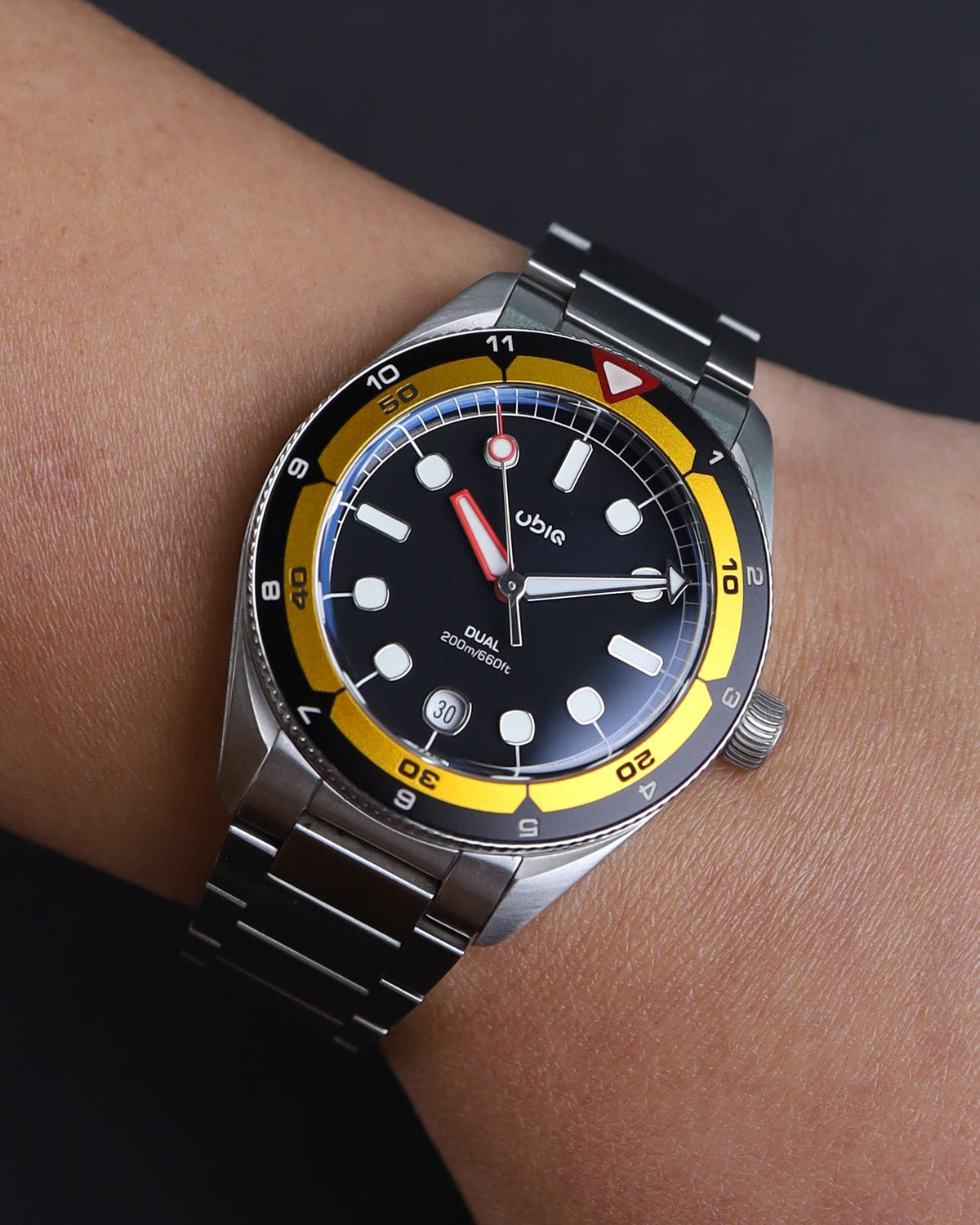 UBIQ Watches DUAL BUMBLE Miyota 9015