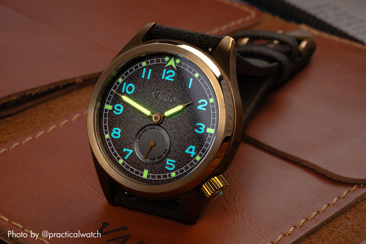Vario 1945 D12 Bronze Fumé Grey